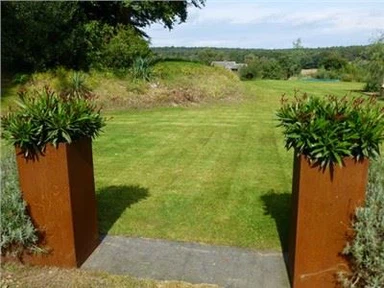 ไวด์ทาวเวอร์ชาวไร่ - Corten Steel