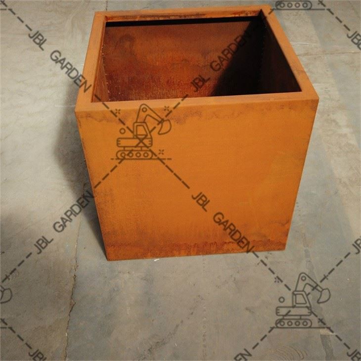 Big Rectangular Planters