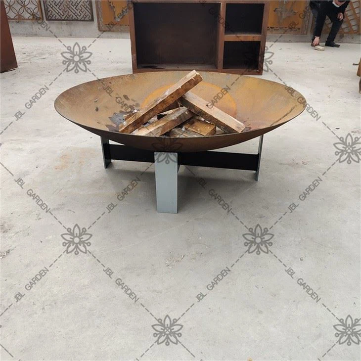 Outdoor Garden Fire Pit