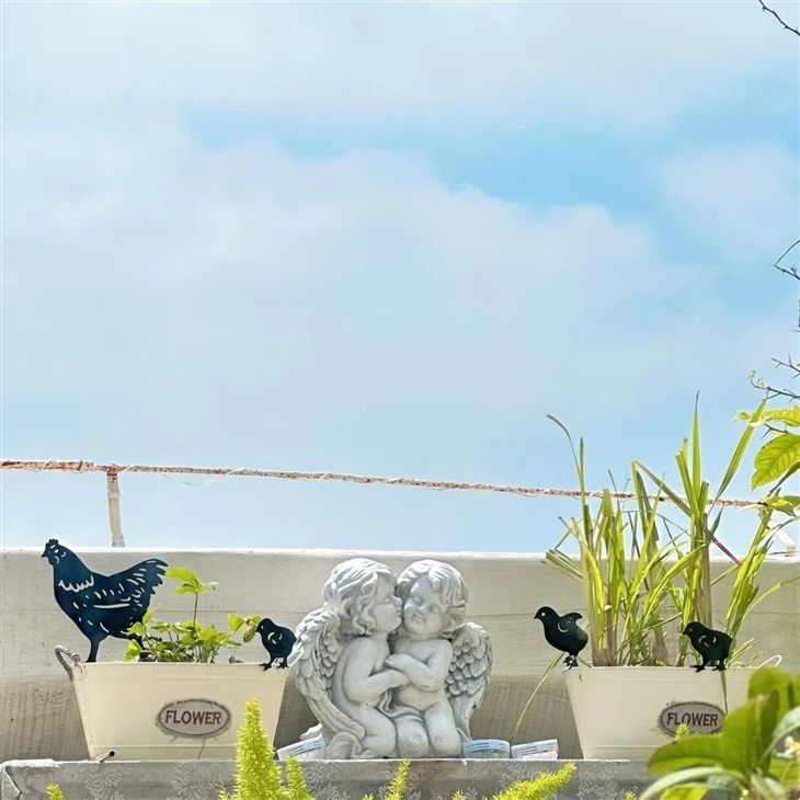 Black Chicken Metal Sculpture Statues