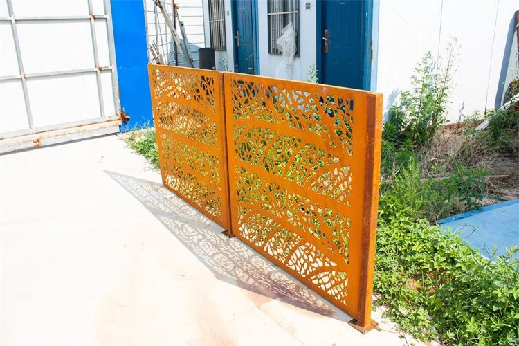 Corten Steel Screen With Gate Posts Installation Screen factory