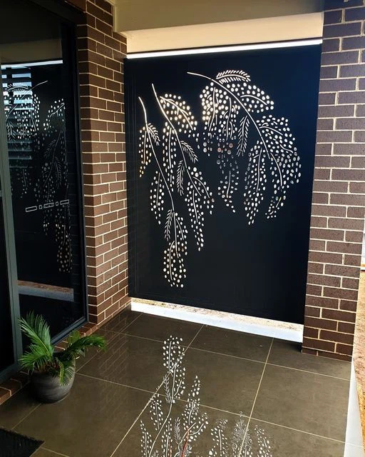 Metal Screen Partition